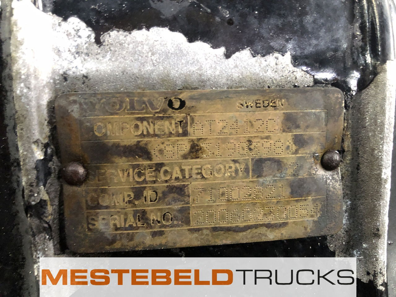 Volvo Versnellingbak AT 2412 C - Sebességváltó és alkatrészek - Teherautó: 5 kép. Volvo Versnellingbak AT 2412 C - Sebességváltó és alkatrészek - Teherautó: 5 kép.