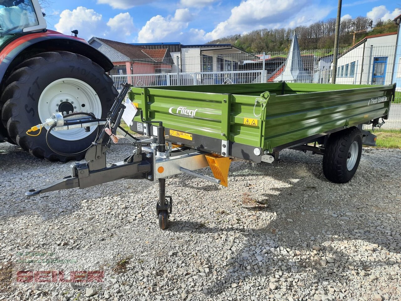 Fliegl EDK 50 FOX - Mezőgazdasági billenőpótkocsi: 4 kép. Fliegl EDK 50 FOX - Mezőgazdasági billenőpótkocsi: 4 kép.