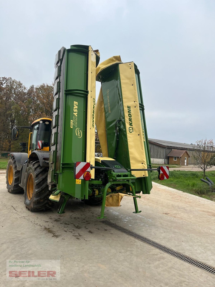 Krone EasyCut B950 Collect - Fűkasza: 2 kép. Krone EasyCut B950 Collect - Fűkasza: 2 kép.