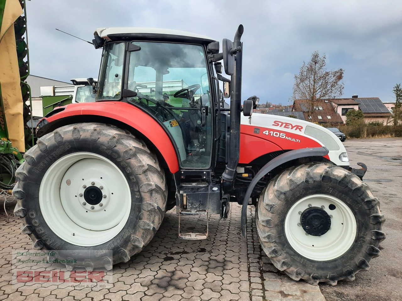 Steyr Multi 4105 EcoTech - Traktor: 3 kép. Steyr Multi 4105 EcoTech - Traktor: 3 kép.