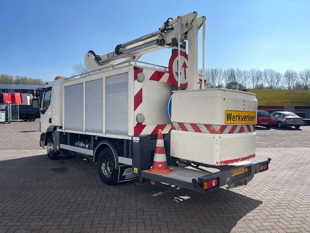 DAF LF 45.160 CUSTERS Hoogwerker / Skyworker 14,5mtr APK/Tuv nov 2025 - Emelőkosaras teherautó: 5 kép. DAF LF 45.160 CUSTERS Hoogwerker / Skyworker 14,5mtr APK/Tuv nov 2025 - Emelőkosaras teherautó: 5 kép.