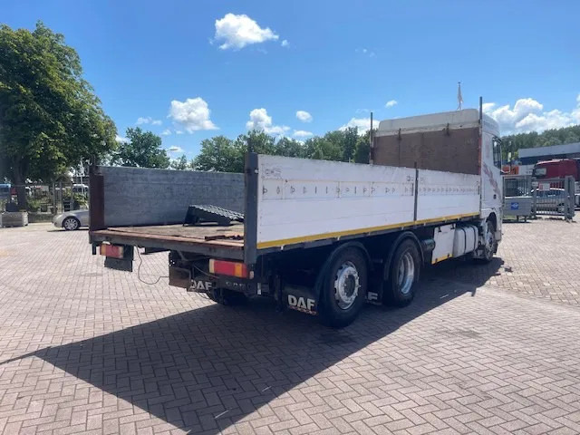 Platós teherautó DAF XF 95 8 Tires (6x2) euro 2: 7 kép.