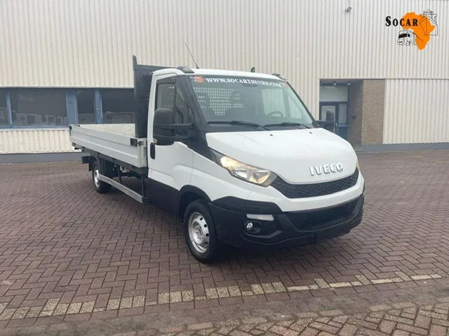Iveco Daily 35S14 - Pickup, Duplakabinos kisteherautó: 1 kép. Iveco Daily 35S14 - Pickup, Duplakabinos kisteherautó: 1 kép.