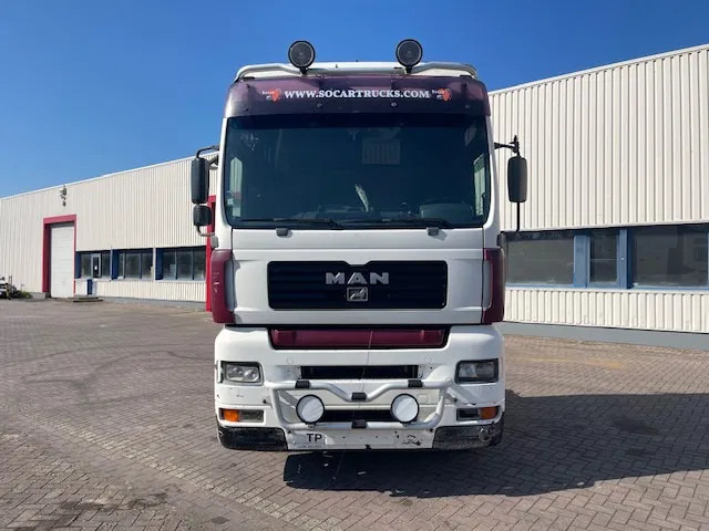 MAN TGA 18.460 Euro 3 Manual-gear Retarder - Alvaz teherautó: 2 kép. MAN TGA 18.460 Euro 3 Manual-gear Retarder - Alvaz teherautó: 2 kép.