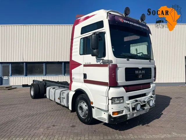 MAN TGA 18.460 Euro 3 Manual-gear Retarder - Alvaz teherautó: 1 kép. MAN TGA 18.460 Euro 3 Manual-gear Retarder - Alvaz teherautó: 1 kép.
