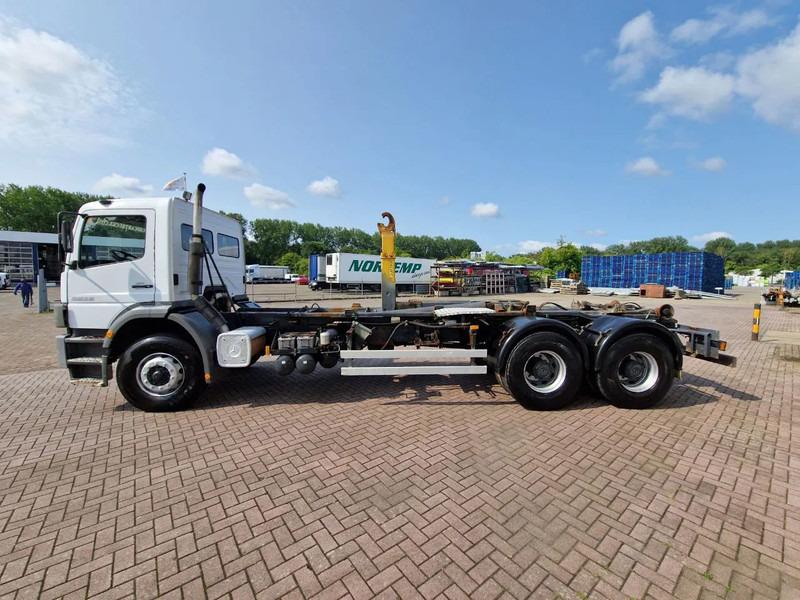 Mercedes-Benz Atego 2628 6x4, Manual gear, full steel suspension - Alvaz teherautó: 5 kép. Mercedes-Benz Atego 2628 6x4, Manual gear, full steel suspension - Alvaz teherautó: 5 kép.