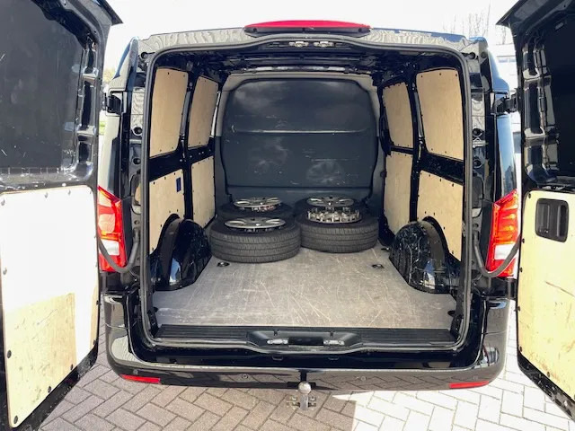 Kis furgon Mercedes-Benz Vito 110 CDI Financiering/inruil mogelijk: 6 kép.