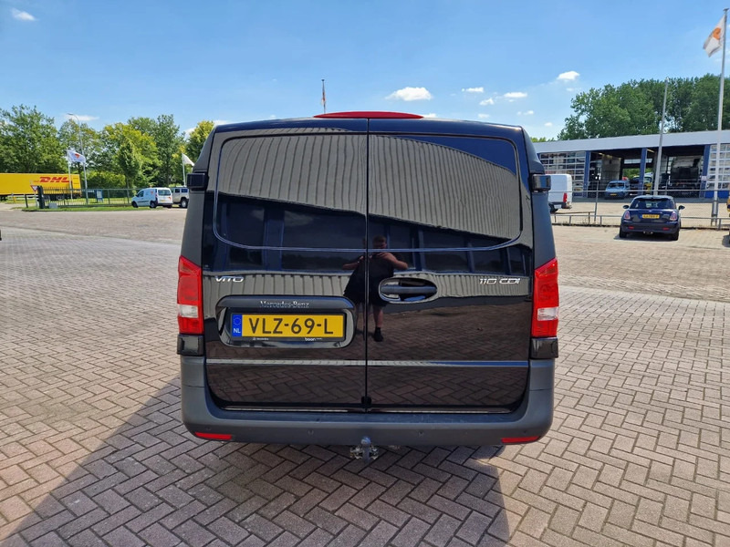 Mercedes-Benz Vito 110 CDI e6 Lang Airco Cruise control Bj: 10-2021 1e eigenaar - Kis furgon: 4 kép. Mercedes-Benz Vito 110 CDI e6 Lang Airco Cruise control Bj: 10-2021 1e eigenaar - Kis furgon: 4 kép.
