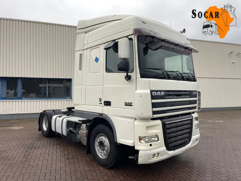 DAF XF 105.410 Euro 5 Automatic Retarder - Nyergesvontató: 1 kép. DAF XF 105.410 Euro 5 Automatic Retarder - Nyergesvontató: 1 kép.