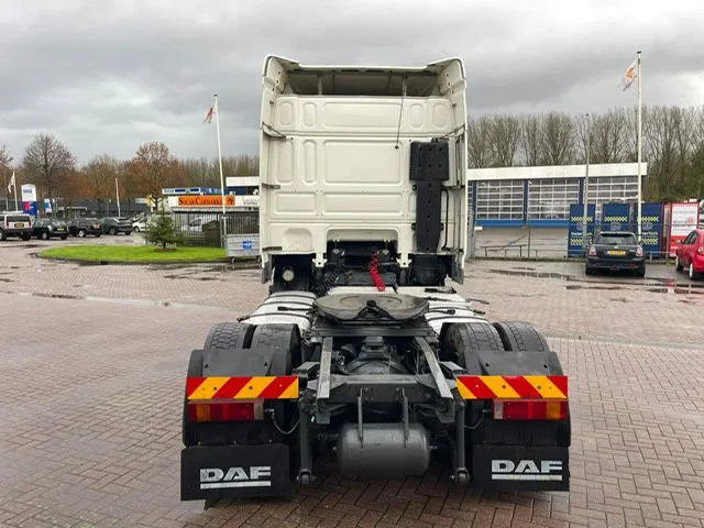 DAF XF 105.410 Euro 5 Automatic Retarder - Nyergesvontató: 5 kép. DAF XF 105.410 Euro 5 Automatic Retarder - Nyergesvontató: 5 kép.