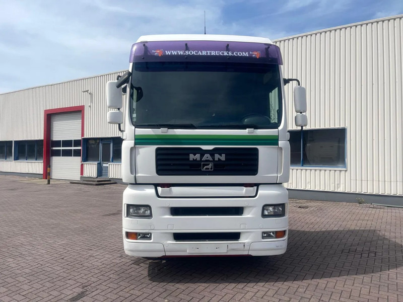 MAN TGA 18.480 XXL RETARDER 2TANKS - Nyergesvontató: 2 kép. MAN TGA 18.480 XXL RETARDER 2TANKS - Nyergesvontató: 2 kép.