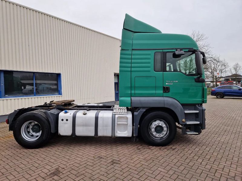 MAN TGS 18.480 Euro 5 Retarder 2-Tanks - Nyergesvontató: 2 kép. MAN TGS 18.480 Euro 5 Retarder 2-Tanks - Nyergesvontató: 2 kép.