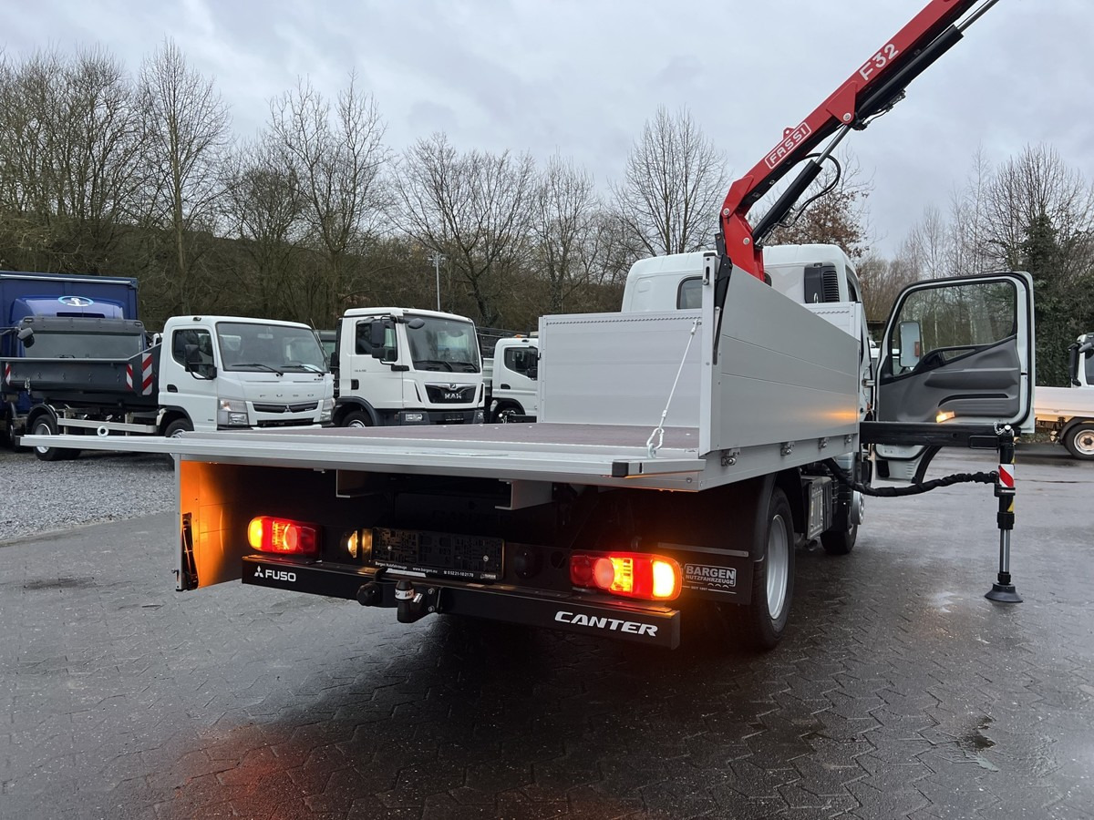 Új Platós kisteherautó FUSO 3S15 Alu Pritsche 2.80m Ladekran Funk!: 12 kép.