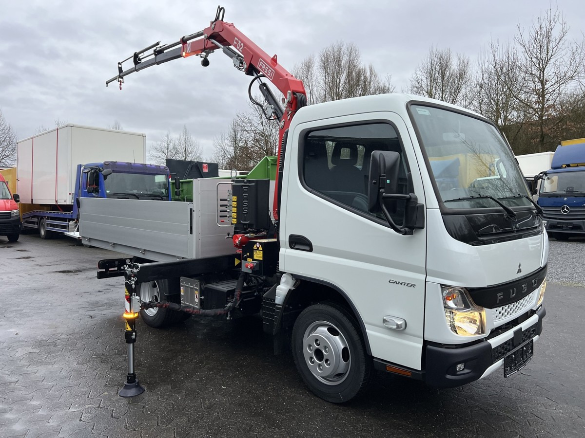 Új Platós kisteherautó FUSO 3S15 Alu Pritsche 2.80m Ladekran Funk!: 7 kép.