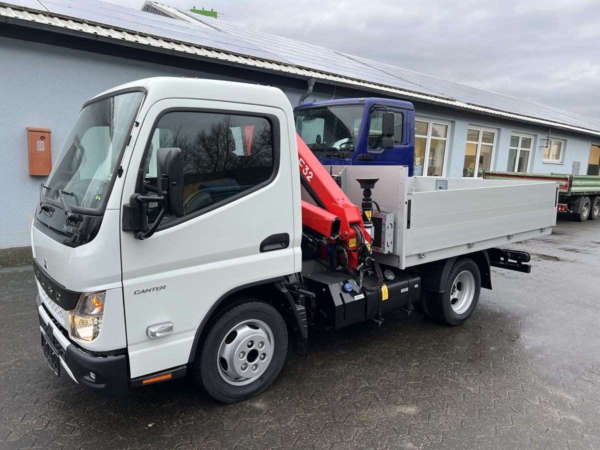 Új Platós kisteherautó FUSO 3S15 Alu Pritsche 2.80m Ladekran Funk!: 10 kép.