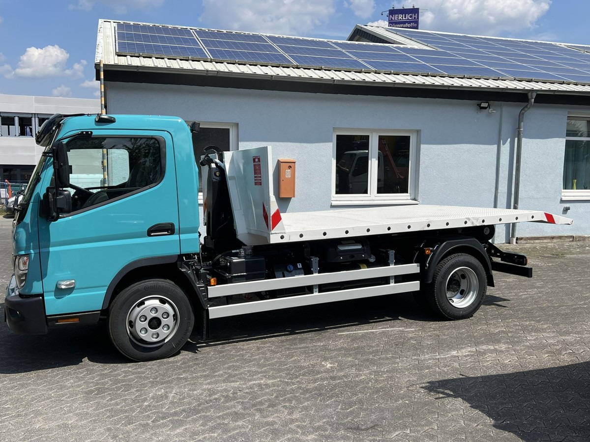 FUSO Canter FUSO 9C18 City Abrollkipper Krokbil Color - Horgos rakodó teherautó, Darus autó: 5 kép. FUSO Canter FUSO 9C18 City Abrollkipper Krokbil Color - Horgos rakodó teherautó, Darus autó: 5 kép.