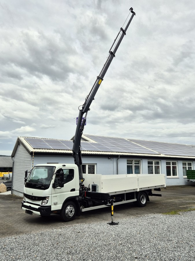 FUSO FUSO 9C18 Canter Alu Pritsche 5.5m Kran 3x hydr. - Platós kisteherautó: 2 kép. FUSO FUSO 9C18 Canter Alu Pritsche 5.5m Kran 3x hydr. - Platós kisteherautó: 2 kép.