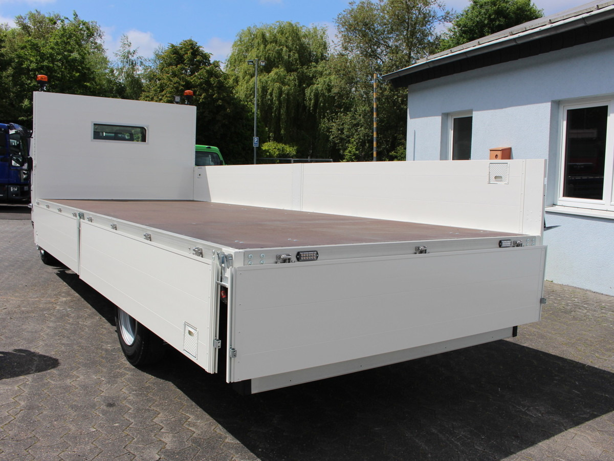 FUSO FUSO 9C18 Canter Alu Pritsche 6m x 2.3m slim Ver - Platós kisteherautó: 3 kép. FUSO FUSO 9C18 Canter Alu Pritsche 6m x 2.3m slim Ver - Platós kisteherautó: 3 kép.