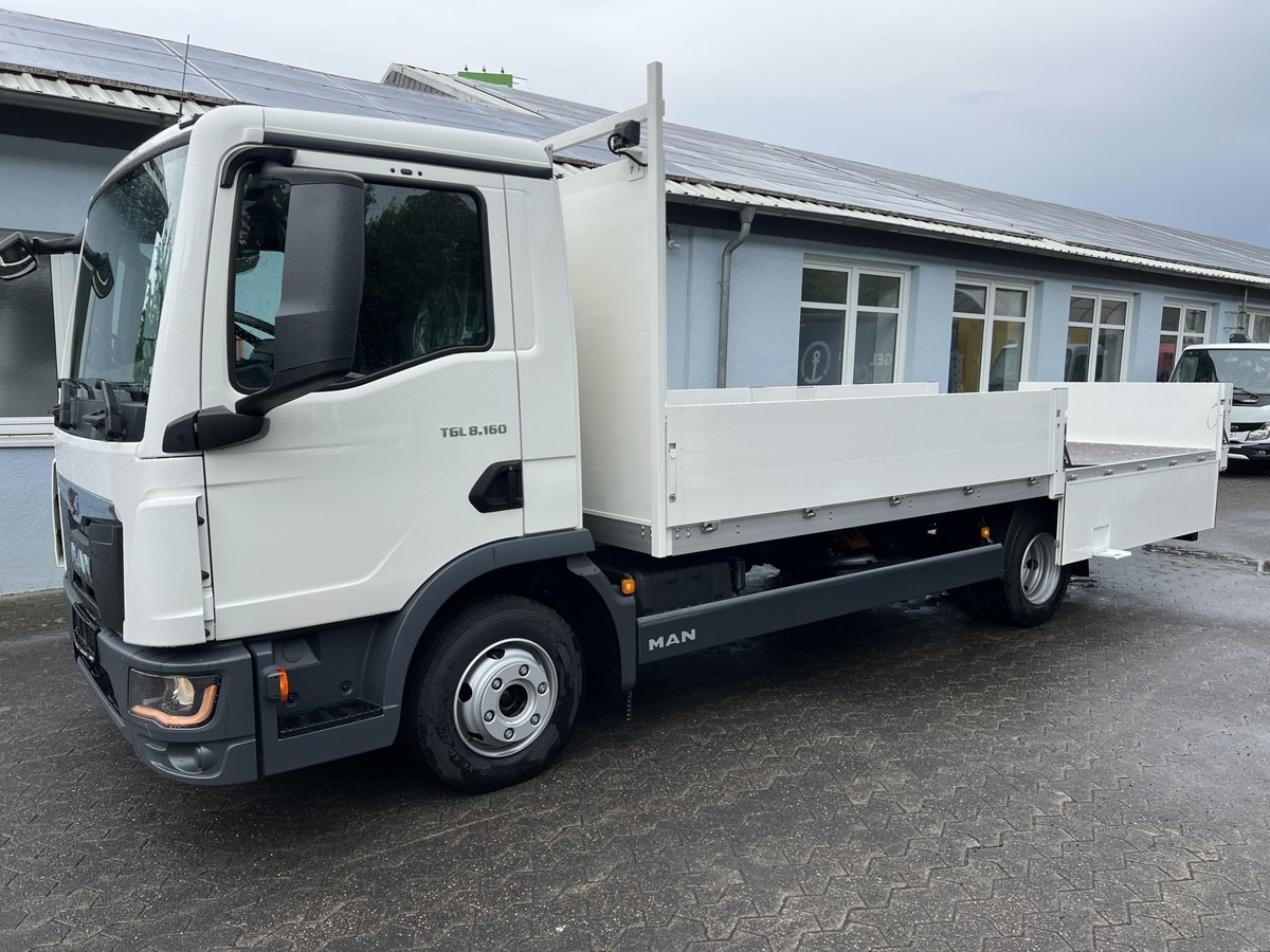 MAN TGL 8.160 BL NEU Alu Pritsche 5.5m - Platós kisteherautó: 5 kép. MAN TGL 8.160 BL NEU Alu Pritsche 5.5m - Platós kisteherautó: 5 kép.