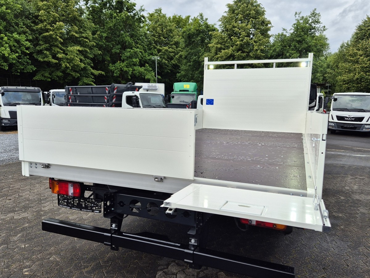 MAN TGL 8.160 BL NEU Alu Pritsche 5.5m - Platós kisteherautó: 3 kép. MAN TGL 8.160 BL NEU Alu Pritsche 5.5m - Platós kisteherautó: 3 kép.