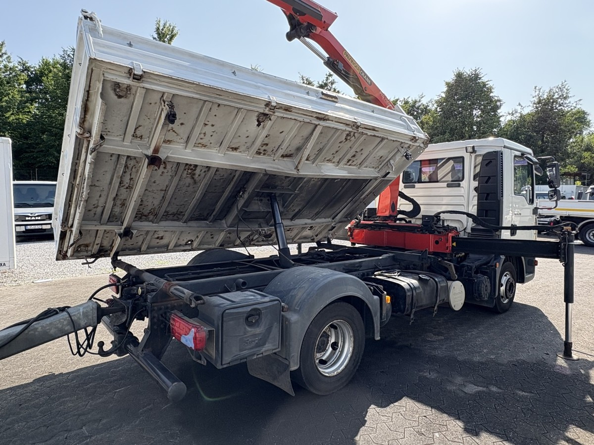 MAN TGL 8.210 Meiller Dreiseitenkipper mit Ladekran - Billenőplatós kisteherautó: 5 kép. MAN TGL 8.210 Meiller Dreiseitenkipper mit Ladekran - Billenőplatós kisteherautó: 5 kép.