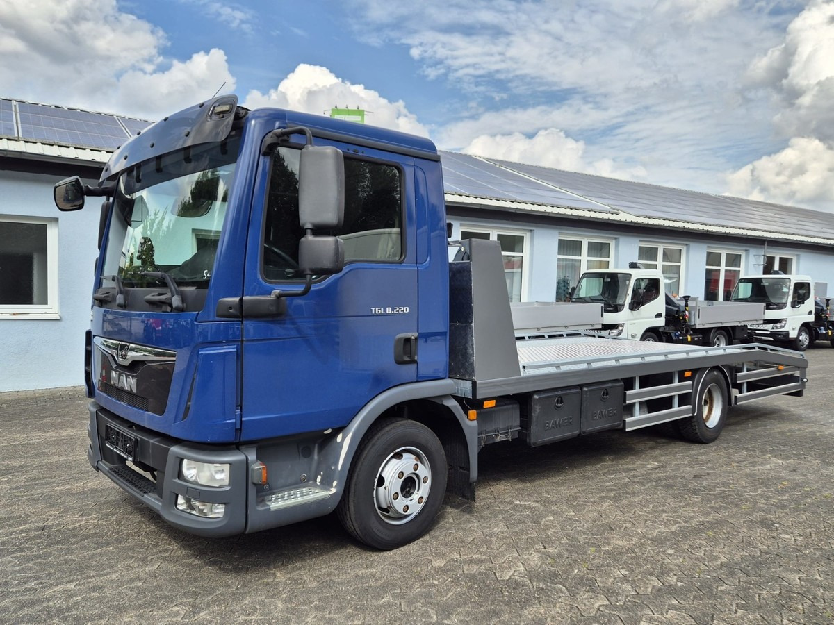MAN TGL 8.220 BL Autotransporter Euro 6 AHK - Autószállító teherautó, Kisteherautó: 1 kép. MAN TGL 8.220 BL Autotransporter Euro 6 AHK - Autószállító teherautó, Kisteherautó: 1 kép.