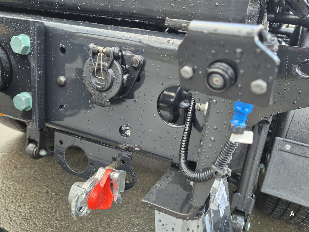 MAN TGM 15.290 BL Abrollkipper Multihook City+1570mm - Horgos rakodó teherautó: 4 kép. MAN TGM 15.290 BL Abrollkipper Multihook City+1570mm - Horgos rakodó teherautó: 4 kép.