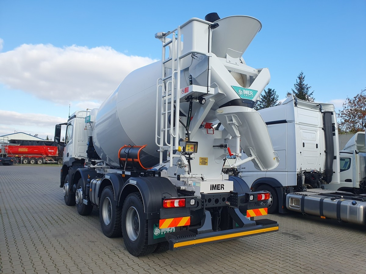 MERCEDES-BENZ Arocs 3740 8x4 Betonmischer IMER ORU LT105 H 10m - Betonmixer: 4 kép. MERCEDES-BENZ Arocs 3740 8x4 Betonmischer IMER ORU LT105 H 10m - Betonmixer: 4 kép.