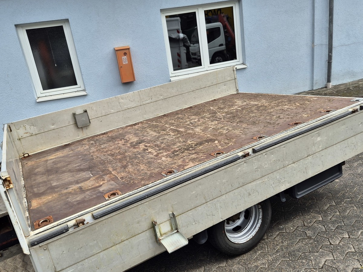 Platós kisteherautó MERCEDES-BENZ Sprinter 413 313 Pritsche Kran Palfinger PC2300: 19 kép.