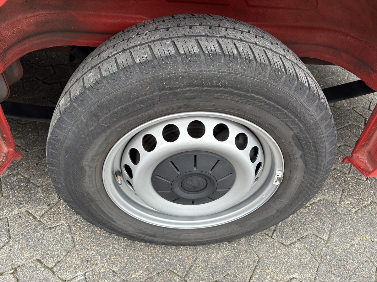 Furgon VW Crafter 35 Maxi L4H3 1Hand PDC: 9 kép.