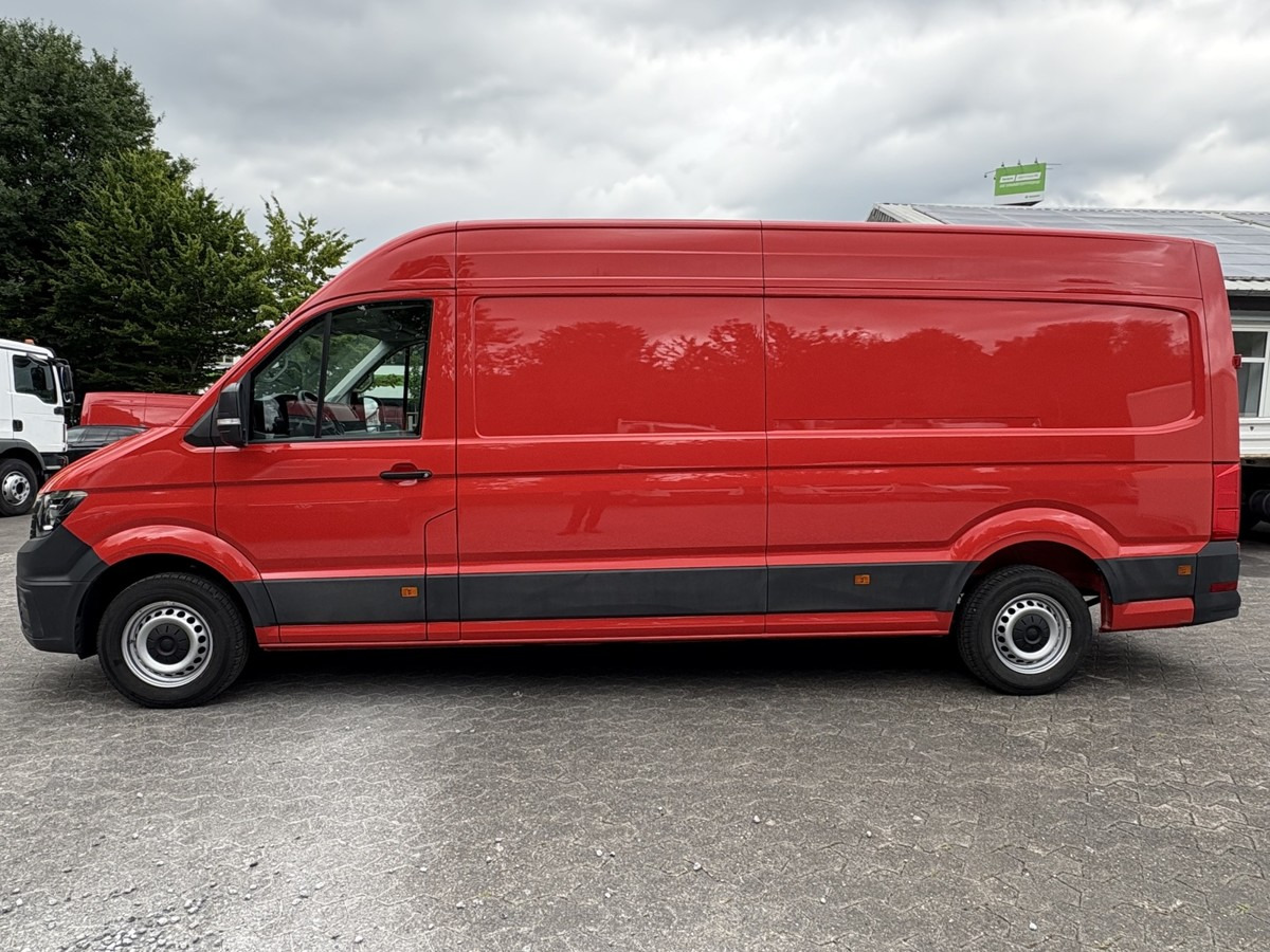 VW Crafter 35 Maxi L4H3 1Hand PDC - Furgon: 2 kép. VW Crafter 35 Maxi L4H3 1Hand PDC - Furgon: 2 kép.