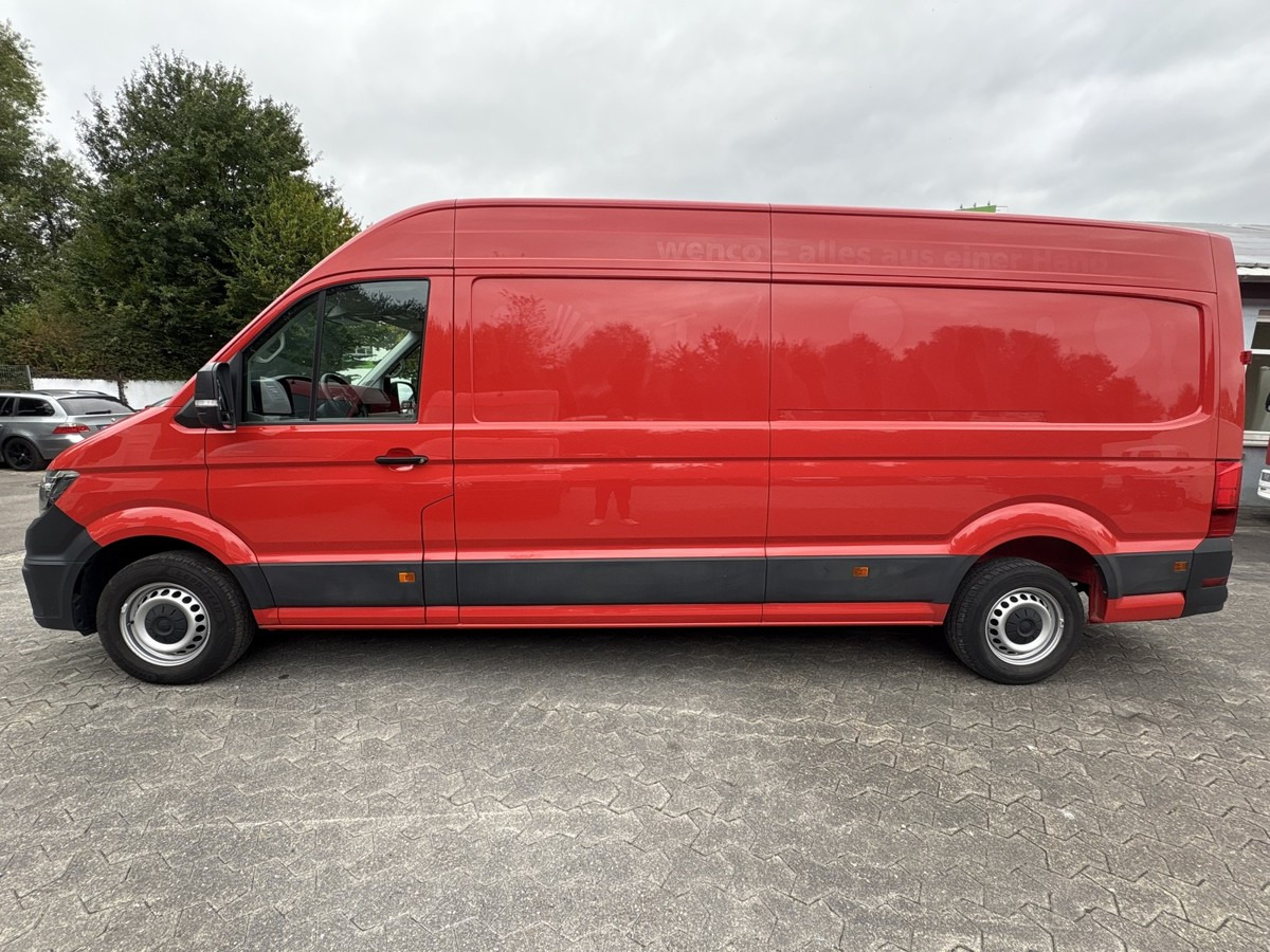 VW Crafter 35 Maxi L4H3 1Hand PDC - Furgon: 2 kép. VW Crafter 35 Maxi L4H3 1Hand PDC - Furgon: 2 kép.