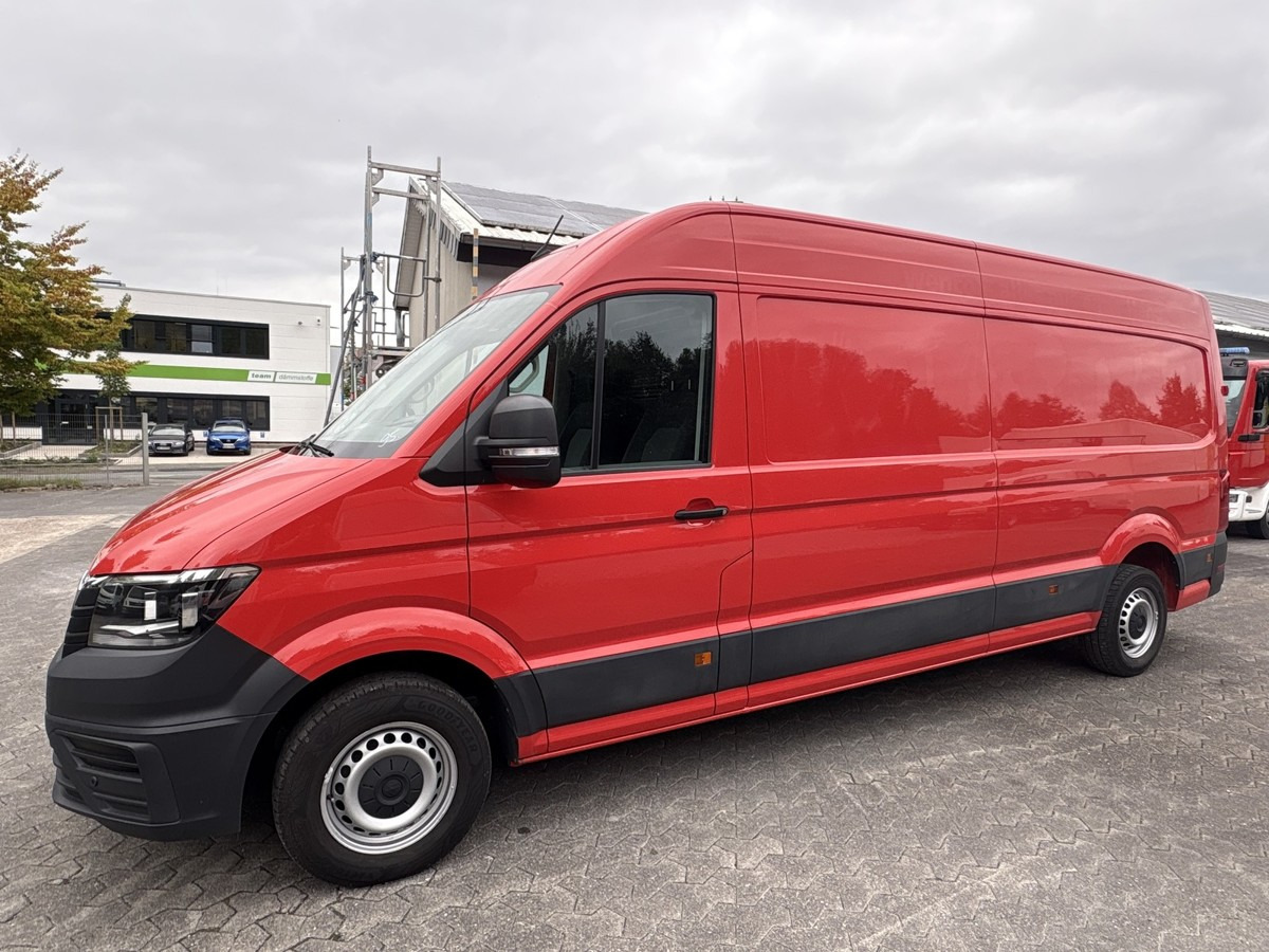 VW Crafter 35 Maxi L4H3 1Hand PDC - Furgon: 1 kép. VW Crafter 35 Maxi L4H3 1Hand PDC - Furgon: 1 kép.