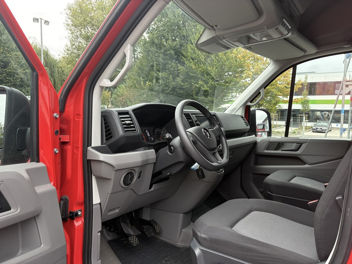 Furgon VW Crafter 35 Maxi L4H3 1Hand PDC: 15 kép.