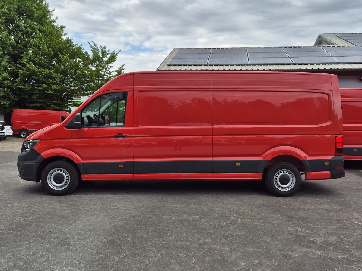 VW Crafter 35 Maxi L4H3 1Hand PDC nur 9tkm! - Furgon: 2 kép. VW Crafter 35 Maxi L4H3 1Hand PDC nur 9tkm! - Furgon: 2 kép.