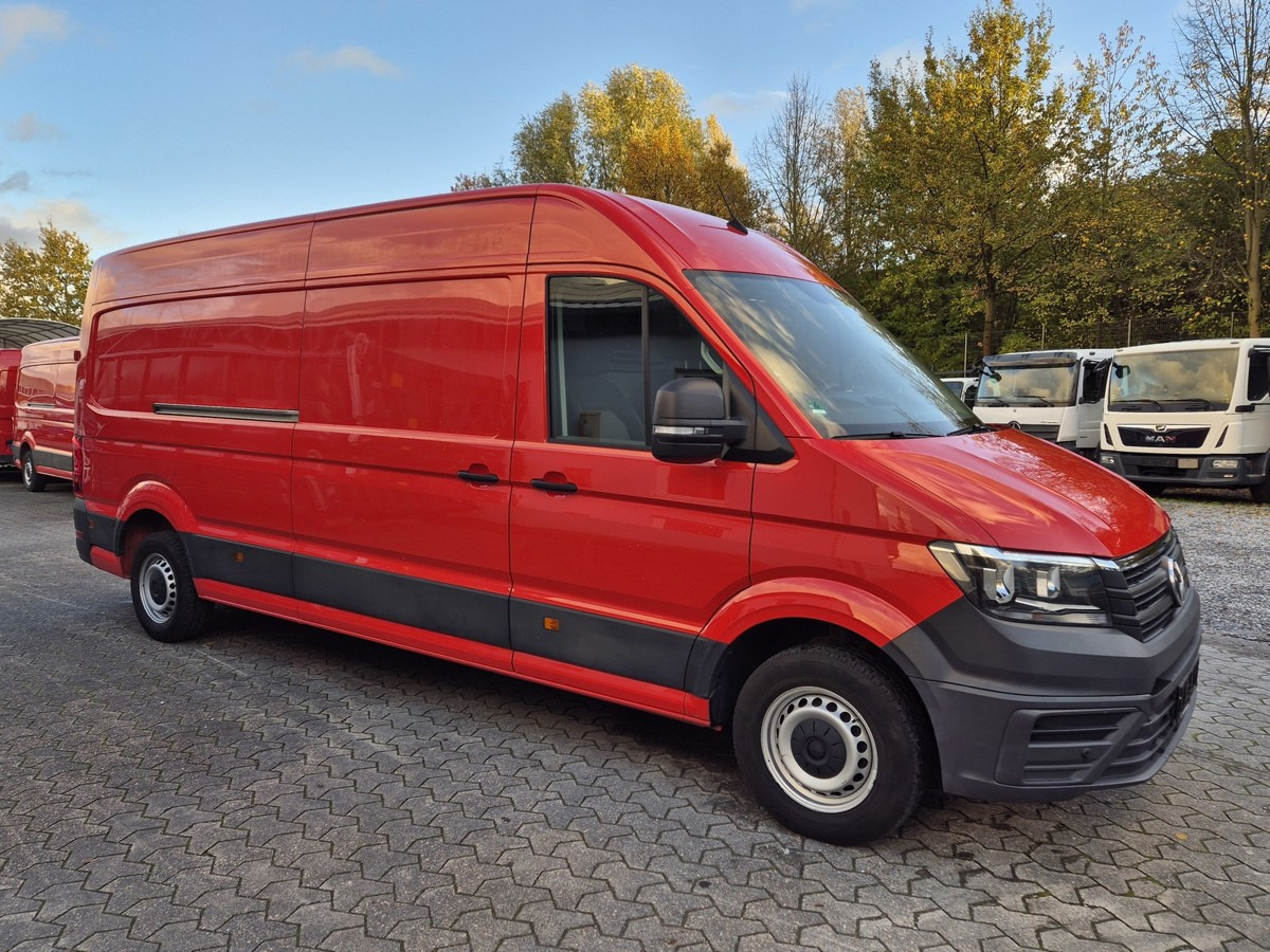 VW Crafter 35 Maxi L4H3 1Hand PDC sofort verfügbar! - Furgon: 4 kép. VW Crafter 35 Maxi L4H3 1Hand PDC sofort verfügbar! - Furgon: 4 kép.