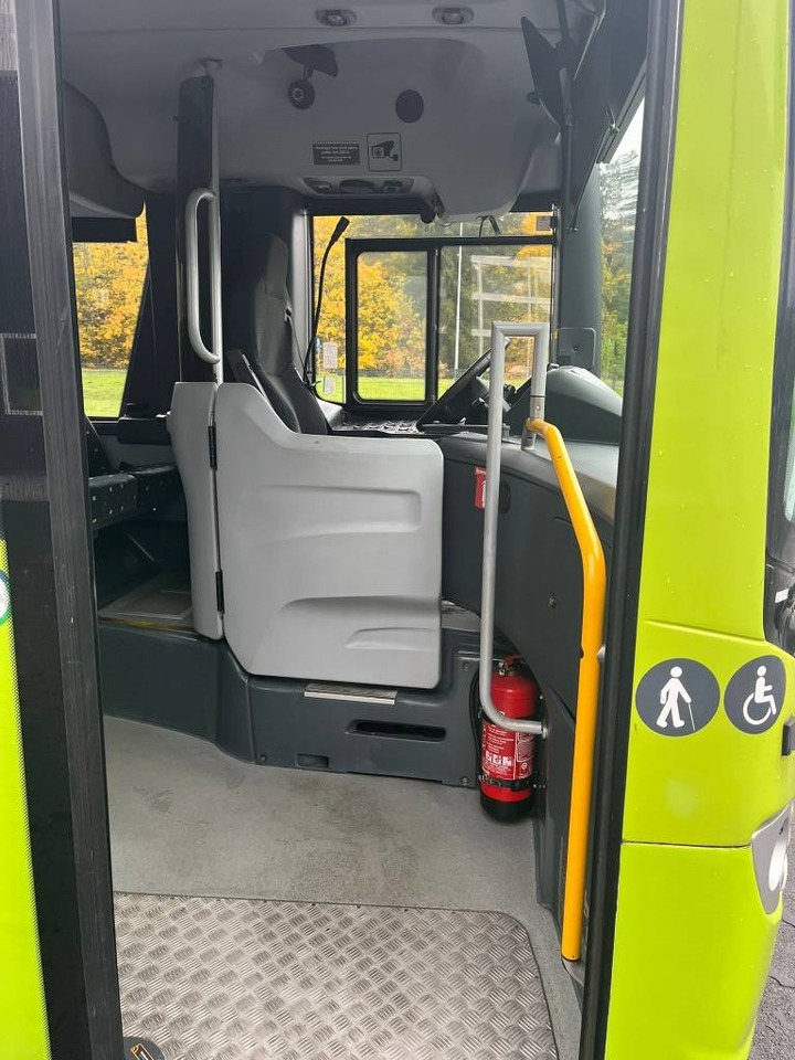 Scania Omniexpress 320 - Városi busz: 5 kép. Scania Omniexpress 320 - Városi busz: 5 kép.