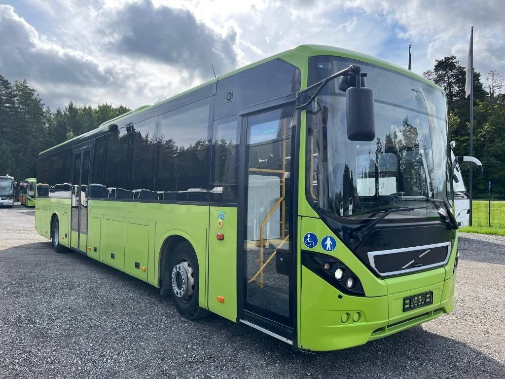 Volvo 8900 B8R - Helyközi busz: 2 kép. Volvo 8900 B8R - Helyközi busz: 2 kép.