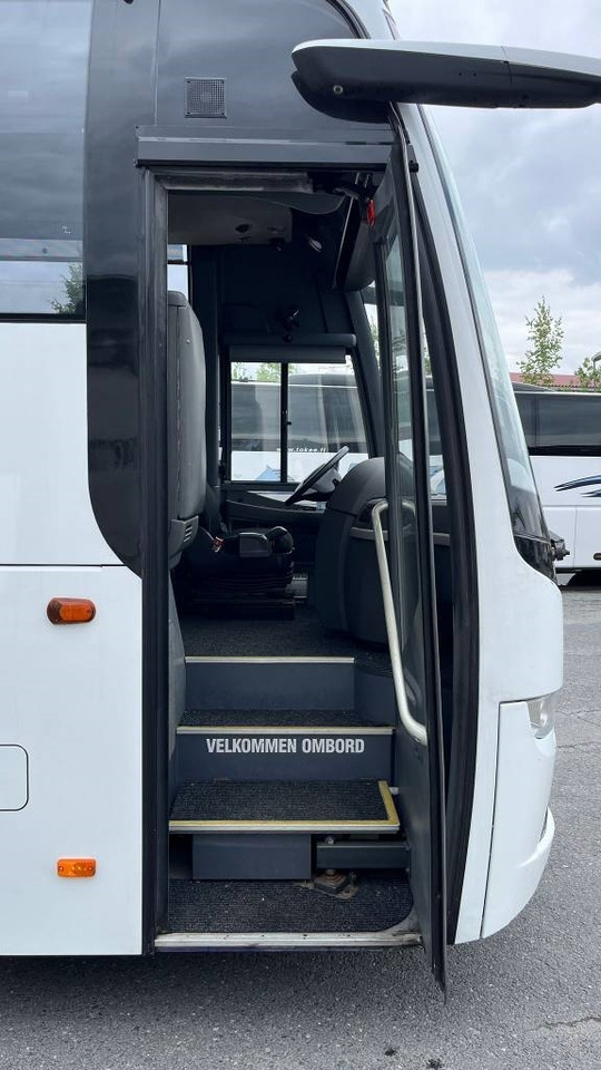 Volvo 9700H B11R - Távolsági busz: 5 kép. Volvo 9700H B11R - Távolsági busz: 5 kép.