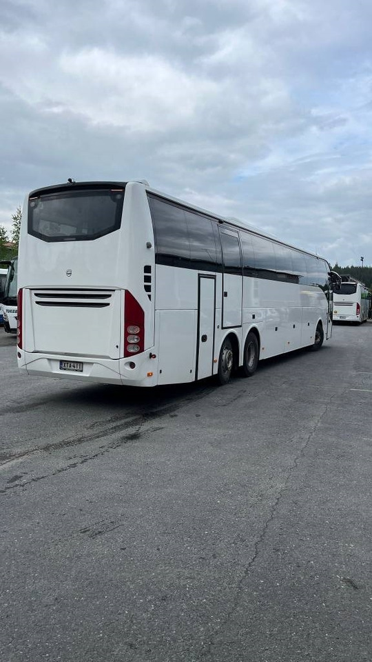 Volvo 9700HD B11R - Távolsági busz: 3 kép. Volvo 9700HD B11R - Távolsági busz: 3 kép.