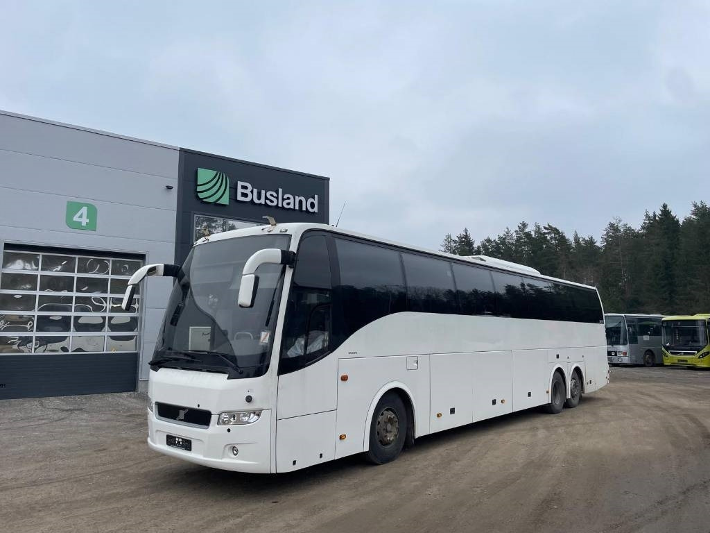 Volvo 9700HD - Távolsági busz: 1 kép. Volvo 9700HD - Távolsági busz: 1 kép.