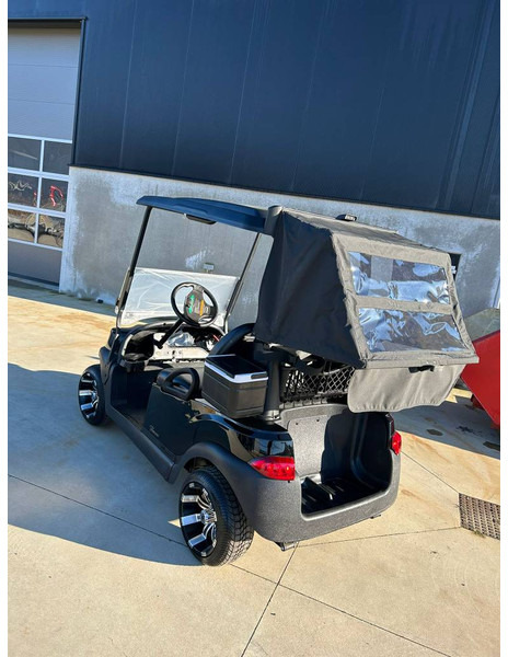 Club Car tempo 2022 - Golfkocsi: 4 kép. Club Car tempo 2022 - Golfkocsi: 4 kép.
