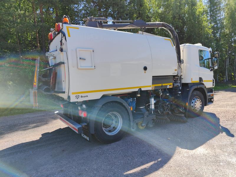 Beam JB VT800 / Scania P230 - Utcaseprő gép: 4 kép. Beam JB VT800 / Scania P230 - Utcaseprő gép: 4 kép.