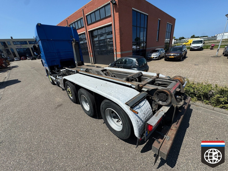 DAF XF 105.460 8X2/4 - 30t hooklift - CLEAN HOLLAND TRUCK - Horgos rakodó teherautó: 2 kép. DAF XF 105.460 8X2/4 - 30t hooklift - CLEAN HOLLAND TRUCK - Horgos rakodó teherautó: 2 kép.