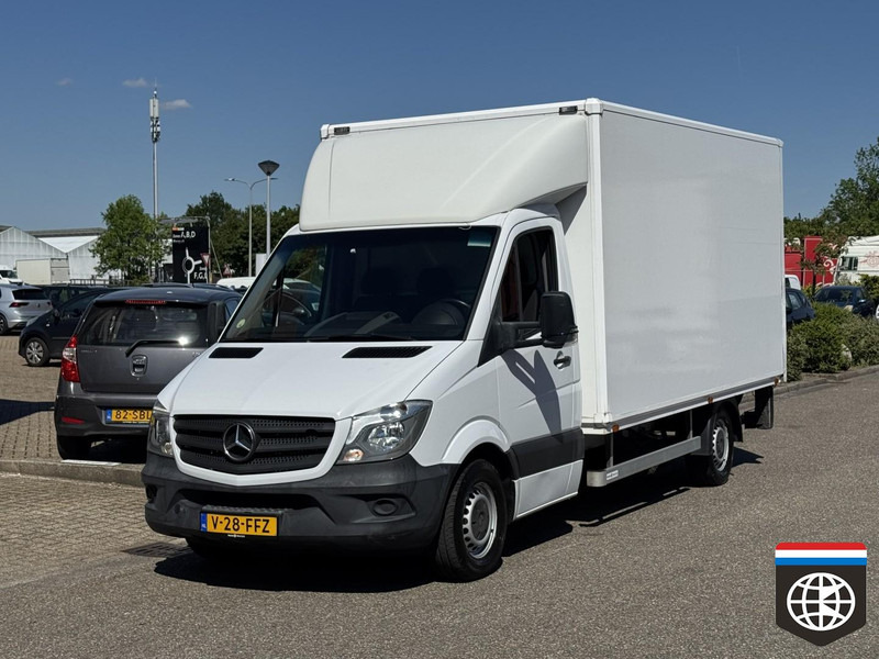 Mercedes-Benz Sprinter 316 CDI 1000kg load capacity - box - tailf lift - Dobozos kisteherautó: 2 kép. Mercedes-Benz Sprinter 316 CDI 1000kg load capacity - box - tailf lift - Dobozos kisteherautó: 2 kép.
