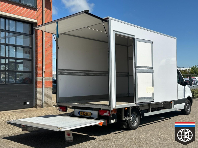 Mercedes-Benz Sprinter - Hűtős kisteherautó: 5 kép. Mercedes-Benz Sprinter - Hűtős kisteherautó: 5 kép.