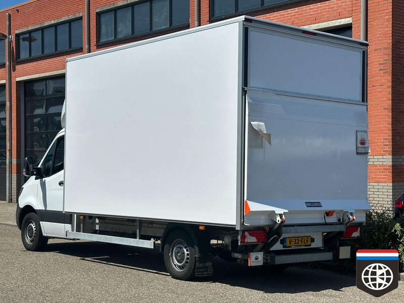 Mercedes-Benz Sprinter lízing Mercedes-Benz Sprinter: 12 kép. Mercedes-Benz Sprinter lízing Mercedes-Benz Sprinter: 12 kép.