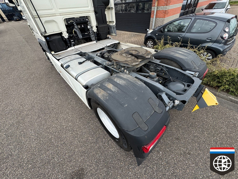DAF XF 450 FT PRODUCTION 2020 - FULL SPOILER - ALU WHEELS - 2x AVAILABLE - Nyergesvontató: 5 kép. DAF XF 450 FT PRODUCTION 2020 - FULL SPOILER - ALU WHEELS - 2x AVAILABLE - Nyergesvontató: 5 kép.