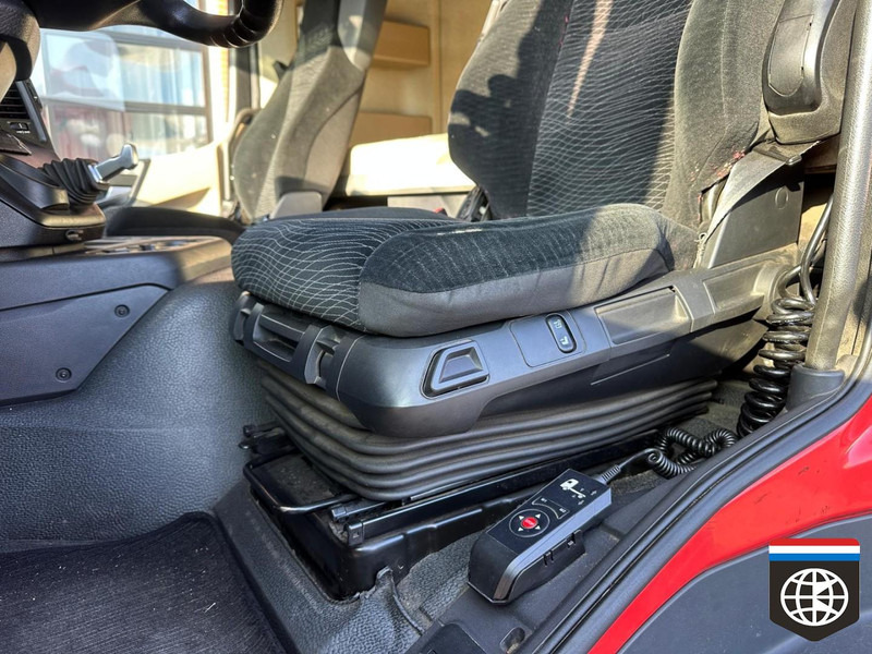 Nyergesvontató Mercedes-Benz ACTROS 1840 L /  SLEEPER CAB: 11 kép.