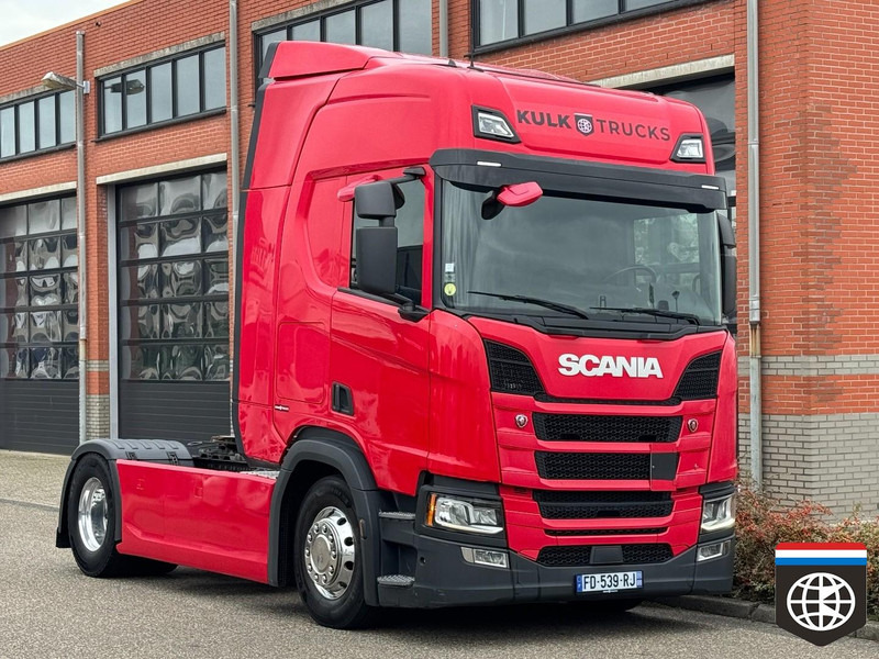 Scania R 500 Retarder / ALU WHEELS / FULL SPOILER - CONCOURSTAAT - Nyergesvontató: 2 kép. Scania R 500 Retarder / ALU WHEELS / FULL SPOILER - CONCOURSTAAT - Nyergesvontató: 2 kép.